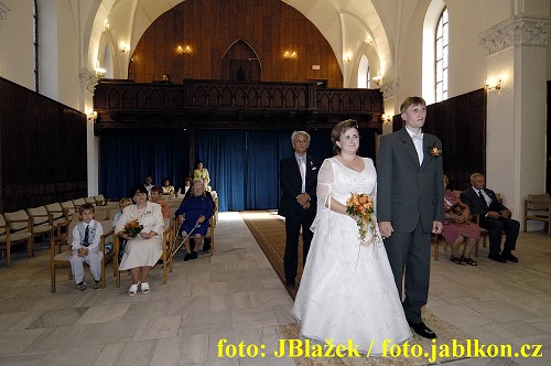 img00015.jpg