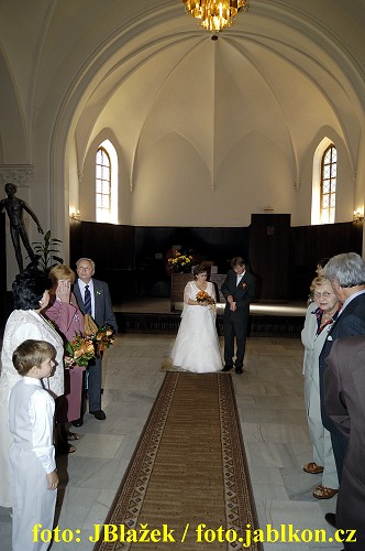 img00018.jpg