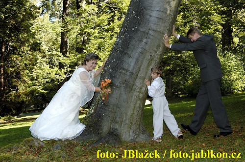 img00019.jpg
